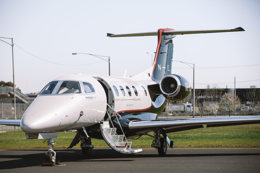 Embraer Phenom 300E private jet